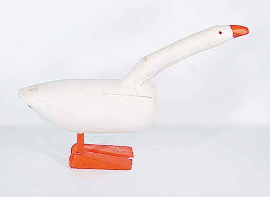#458 ~ Mandaggio - Untitled - White Goose