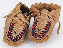 #254.1 ~ School - Baby Moccasins with Bead Design