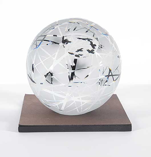 #1449 ~ Mossop - Clear Globe with Black Crows Inside
