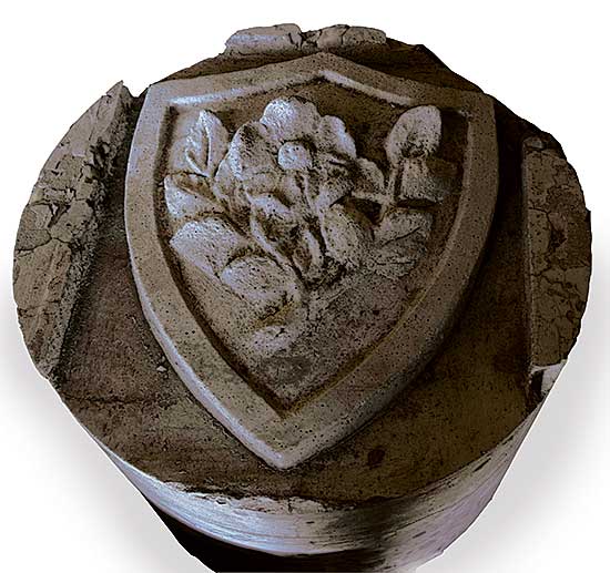 #521 ~ School - English Rose Crest from Centre Street Bridge