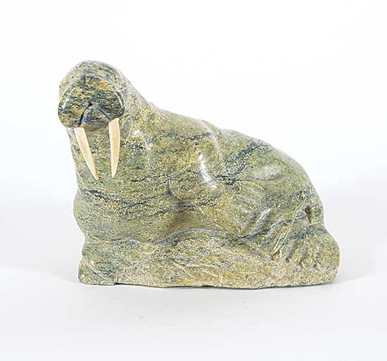 #2114 ~ Ikkidluak - Walrus
