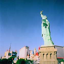 #265 ~ Hafkenscheid - Statue of Liberty, Las Vegas #1/10