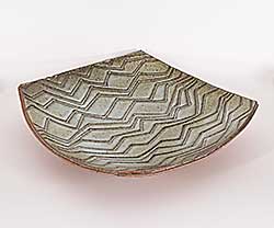 #367 ~ Lindoe - Untitled - Zigzag Platter